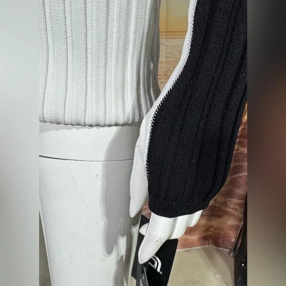 Blanc Noir Ribbed Sweater - Picture 7 of 8